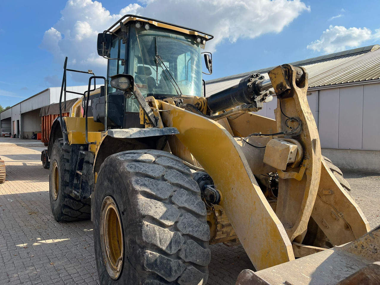 Leasing of  Caterpillar 972M Caterpillar 972M: picture 6
