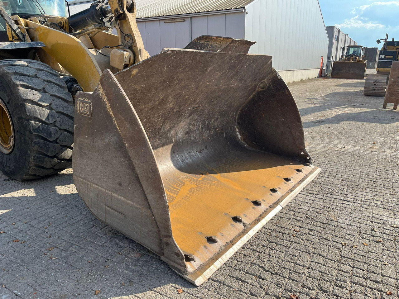 Leasing of  Caterpillar 972M Caterpillar 972M: picture 8