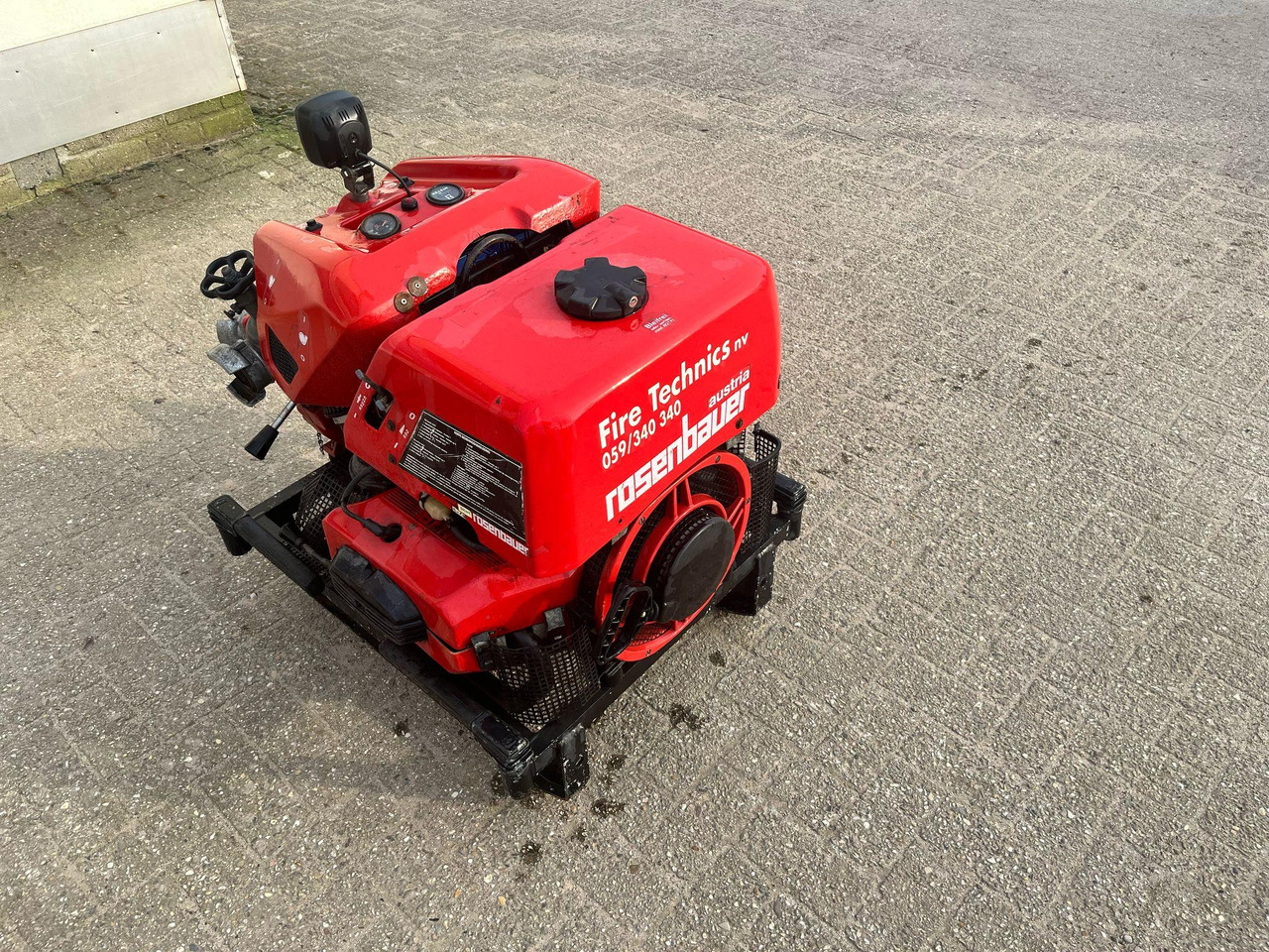 Rosenbauer FP 8/8 - Water pump: picture 4 Rosenbauer FP 8/8 - Water pump: picture 4