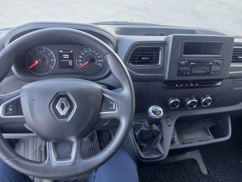 Renault Master Furgone red edition 2021 - Panel van: picture 5 Renault Master Furgone red edition 2021 - Panel van: picture 5