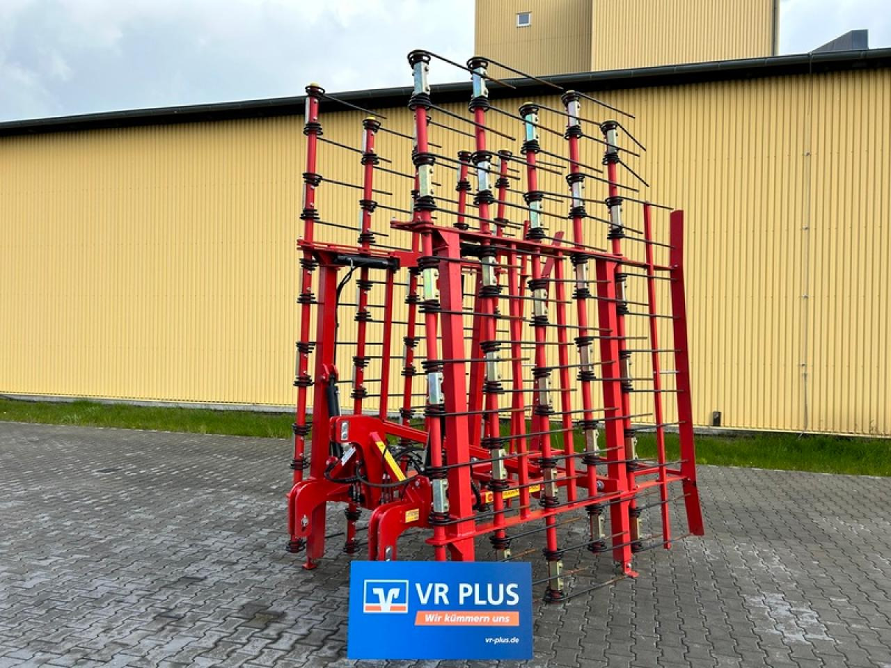 BRIX STROHSTRIEGEL STR720H - Soil tillage equipment: picture 1 BRIX STROHSTRIEGEL STR720H - Soil tillage equipment: picture 1