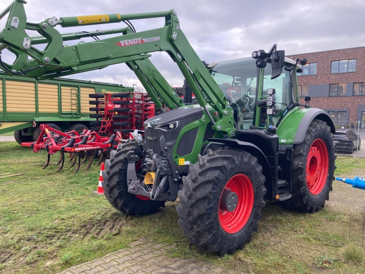 Fendt VARIO 620 PROFI PLUS SETTING 2 - Farm tractor: picture 2 Fendt VARIO 620 PROFI PLUS SETTING 2 - Farm tractor: picture 2