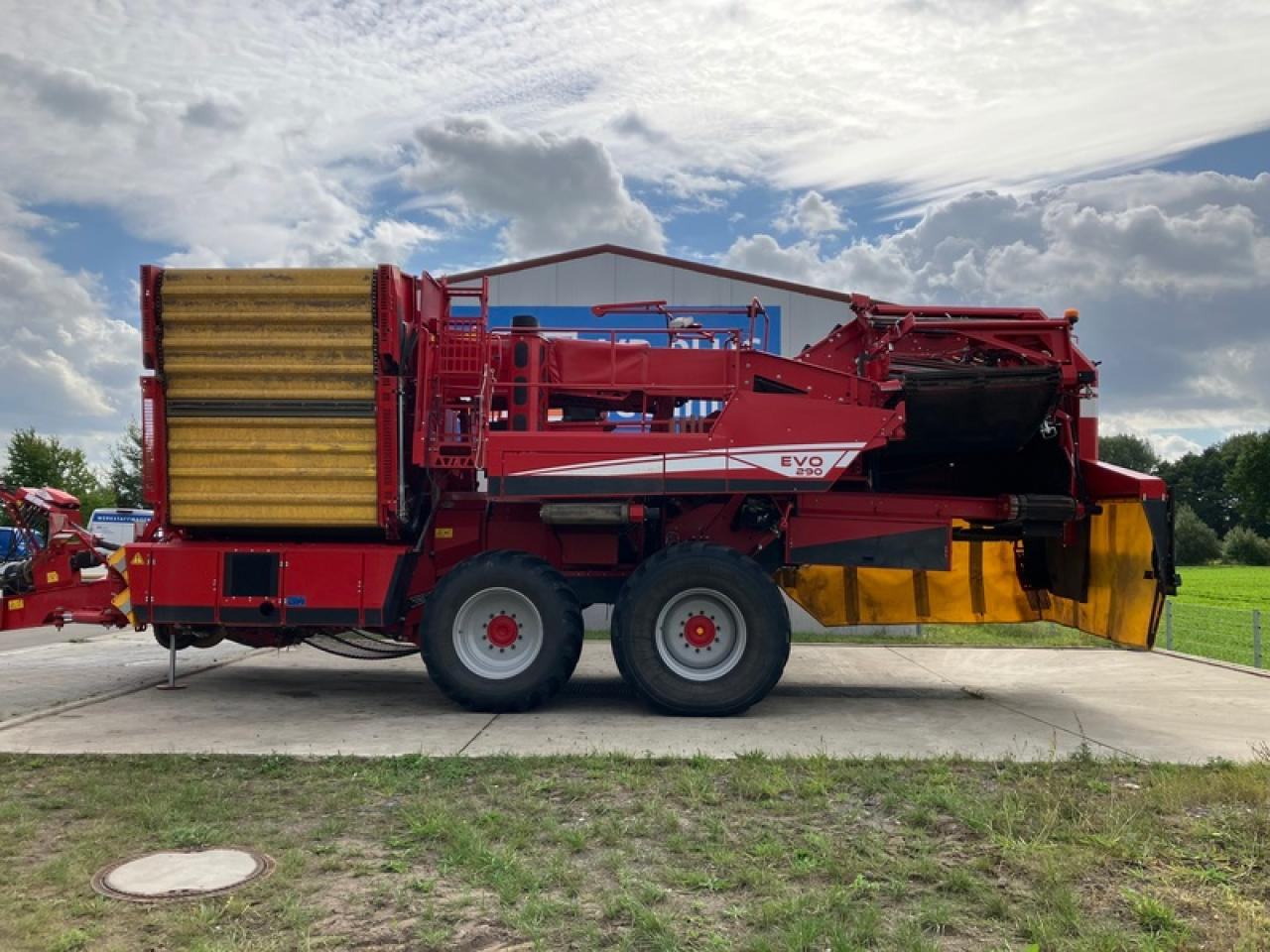Grimme EVO 290 EASYSEP // 396 HA - Potato harvester: picture 2 Grimme EVO 290 EASYSEP // 396 HA - Potato harvester: picture 2