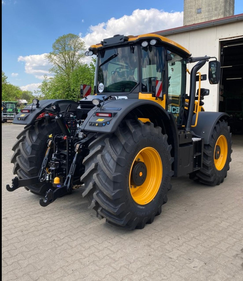 JCB FASTRAC 4220 AKTION - Farm tractor: picture 4 JCB FASTRAC 4220 AKTION - Farm tractor: picture 4