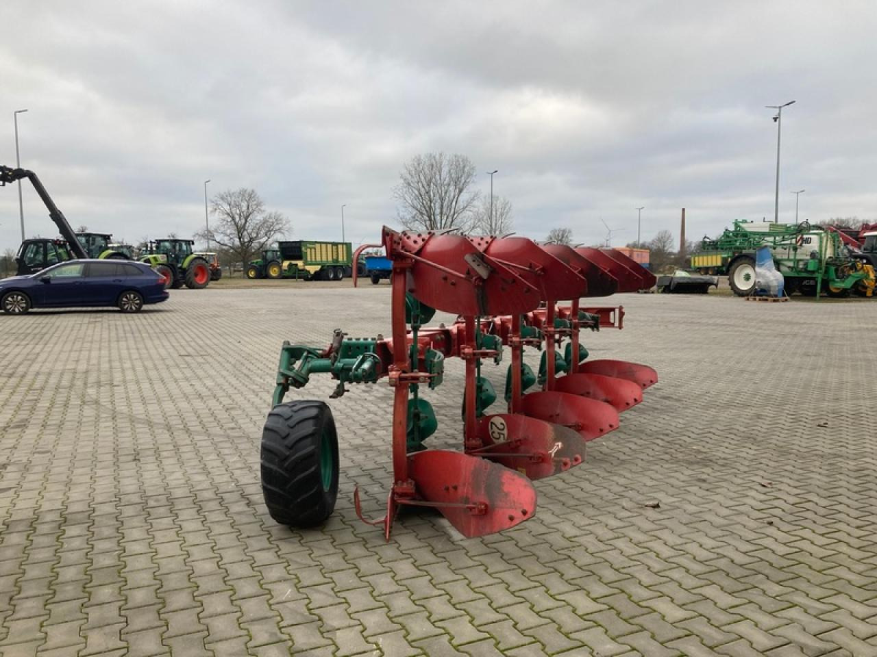 Kverneland EG 100-300 5 + PACKOMAT - Plow: picture 3 Kverneland EG 100-300 5 + PACKOMAT - Plow: picture 3