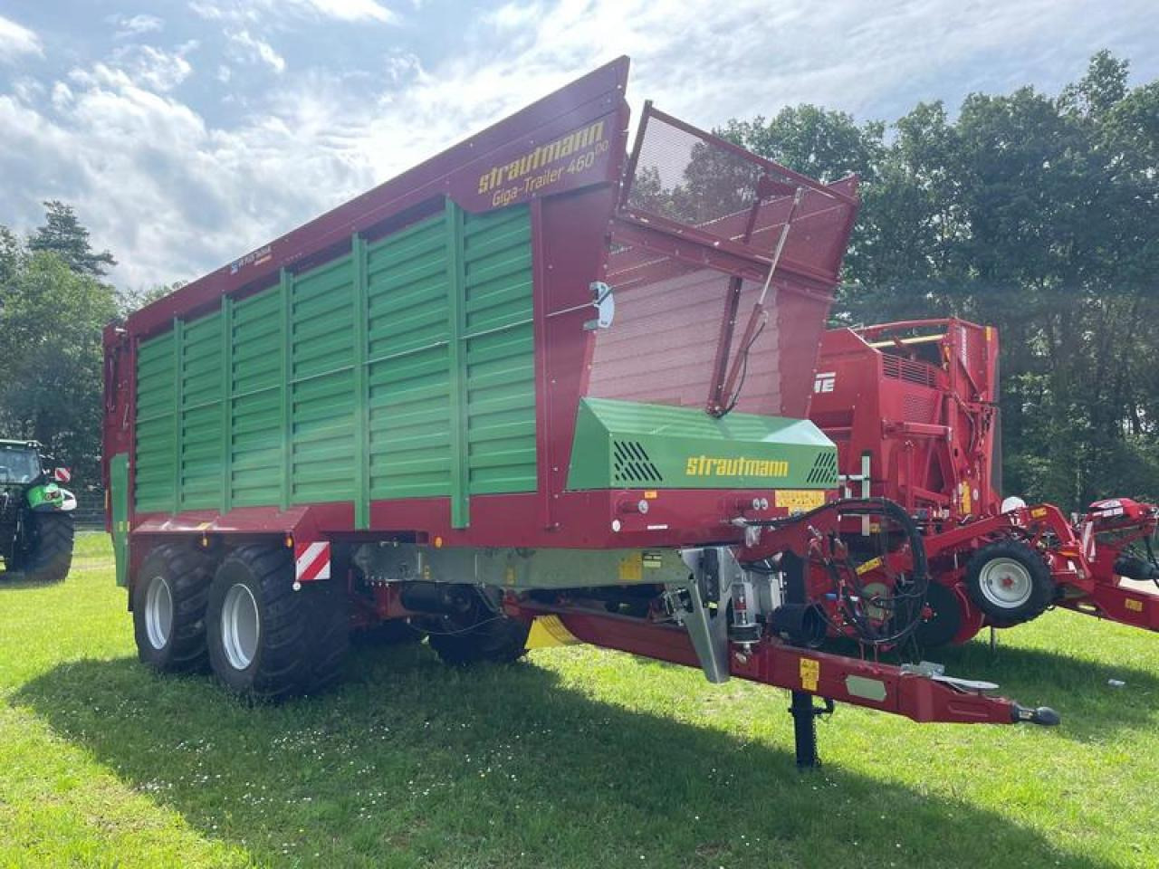 Strautmann GIGA 460 DOAKTION - Farm tipping trailer/ Dumper: picture 2 Strautmann GIGA 460 DOAKTION - Farm tipping trailer/ Dumper: picture 2