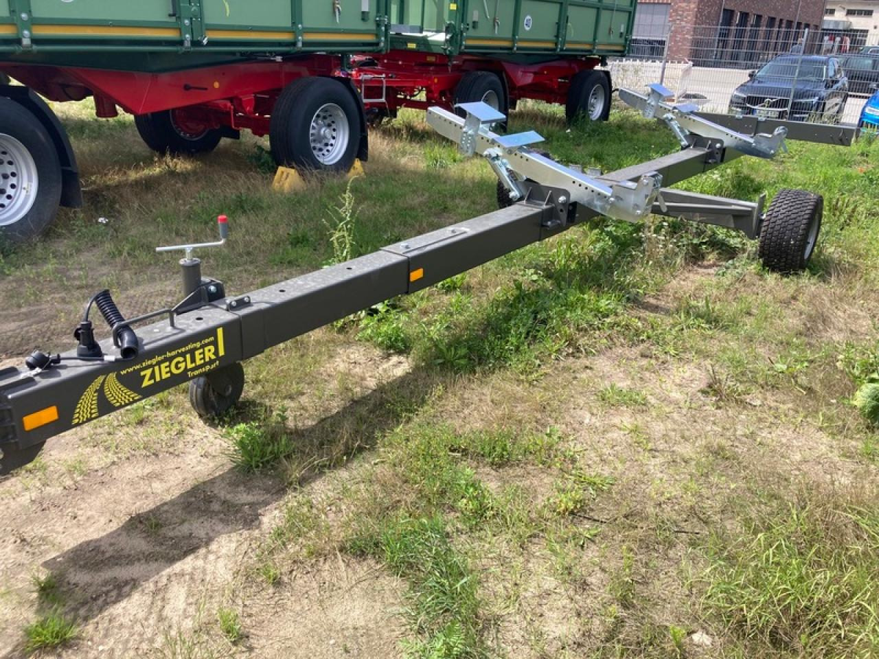 ZIEGLER SCHNEIDWERKSWAGEN AKTION - Grain header: picture 2 ZIEGLER SCHNEIDWERKSWAGEN AKTION - Grain header: picture 2