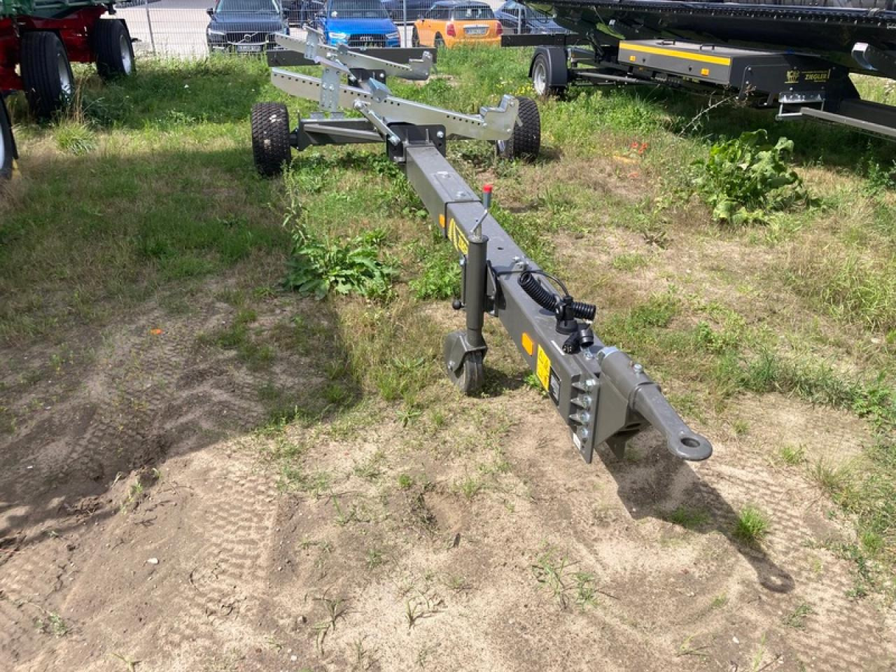 ZIEGLER SCHNEIDWERKSWAGEN AKTION - Grain header: picture 1 ZIEGLER SCHNEIDWERKSWAGEN AKTION - Grain header: picture 1