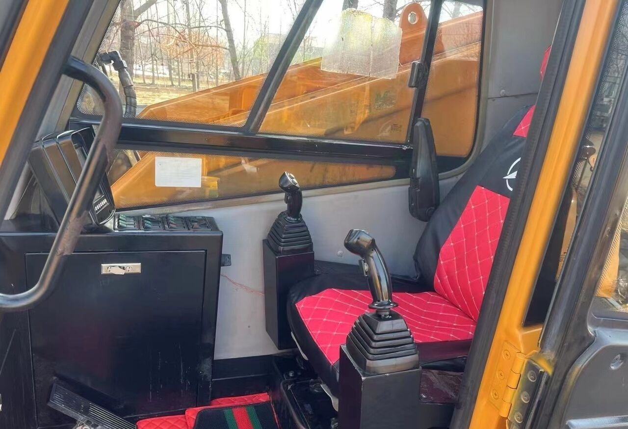 Sany China Crane STC500 STC800 STC1000 50 Ton 70 Ton 80 Ton 100 Ton U - Mobile crane: picture 4 Sany China Crane STC500 STC800 STC1000 50 Ton 70 Ton 80 Ton 100 Ton U - Mobile crane: picture 4