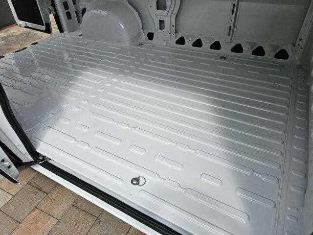 Panel van FIAT Ducato 35 MAXI 140 Serie10-9.2 Modell 2025 L2H2: picture 18