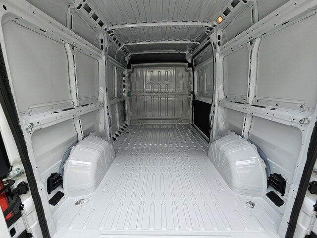 Panel van FIAT Ducato 35 MAXI 140 Serie10-9.2 Modell 2025 L2H2: picture 13