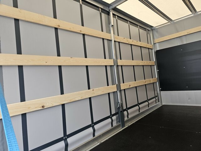 New Curtain side van IVECO Daily 35S18 3.0 Pritsche Plane Ladebordwand AHK: picture 21