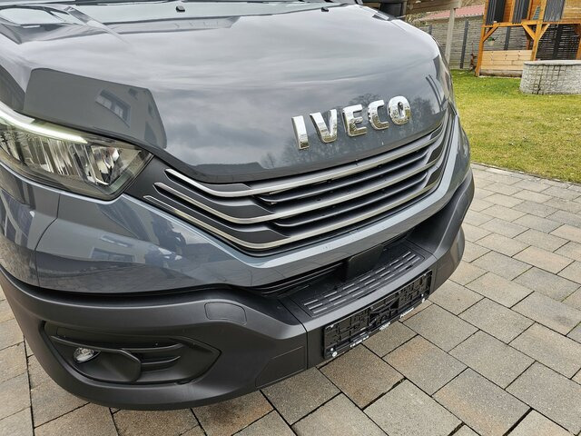 New Curtain side van IVECO Daily 35S18 3.0 Pritsche Plane Ladebordwand AHK: picture 32