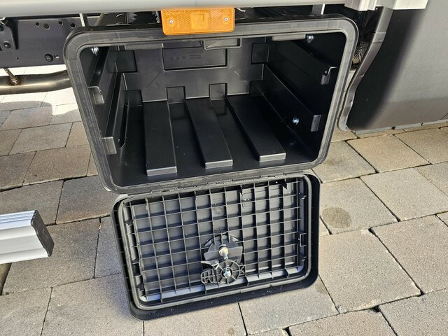 New Curtain side van IVECO Daily 35S21HA8V Hi-Matic LBW AIR PRO AHK Navi: picture 19