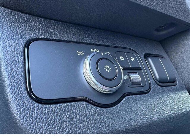 MERCEDES-BENZ Sprinter 317 CDI Automatik 9G Plane 10EP LED... - Curtain side van: picture 5 MERCEDES-BENZ Sprinter 317 CDI Automatik 9G Plane 10EP LED... - Curtain side van: picture 5
