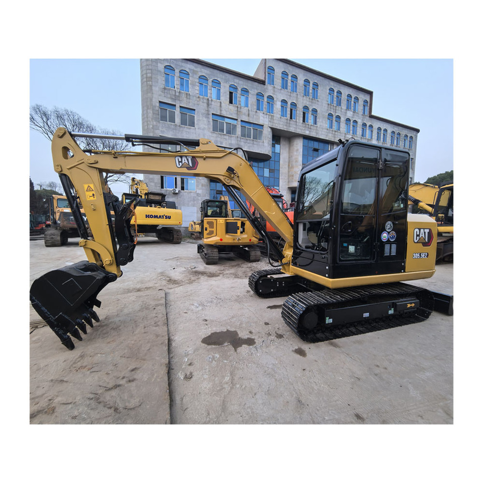 CAT 305.5E2 Excavator - Mini excavator: picture 3 CAT 305.5E2 Excavator - Mini excavator: picture 3