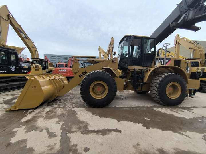 CAT 966H - Wheel loader: picture 3 CAT 966H - Wheel loader: picture 3