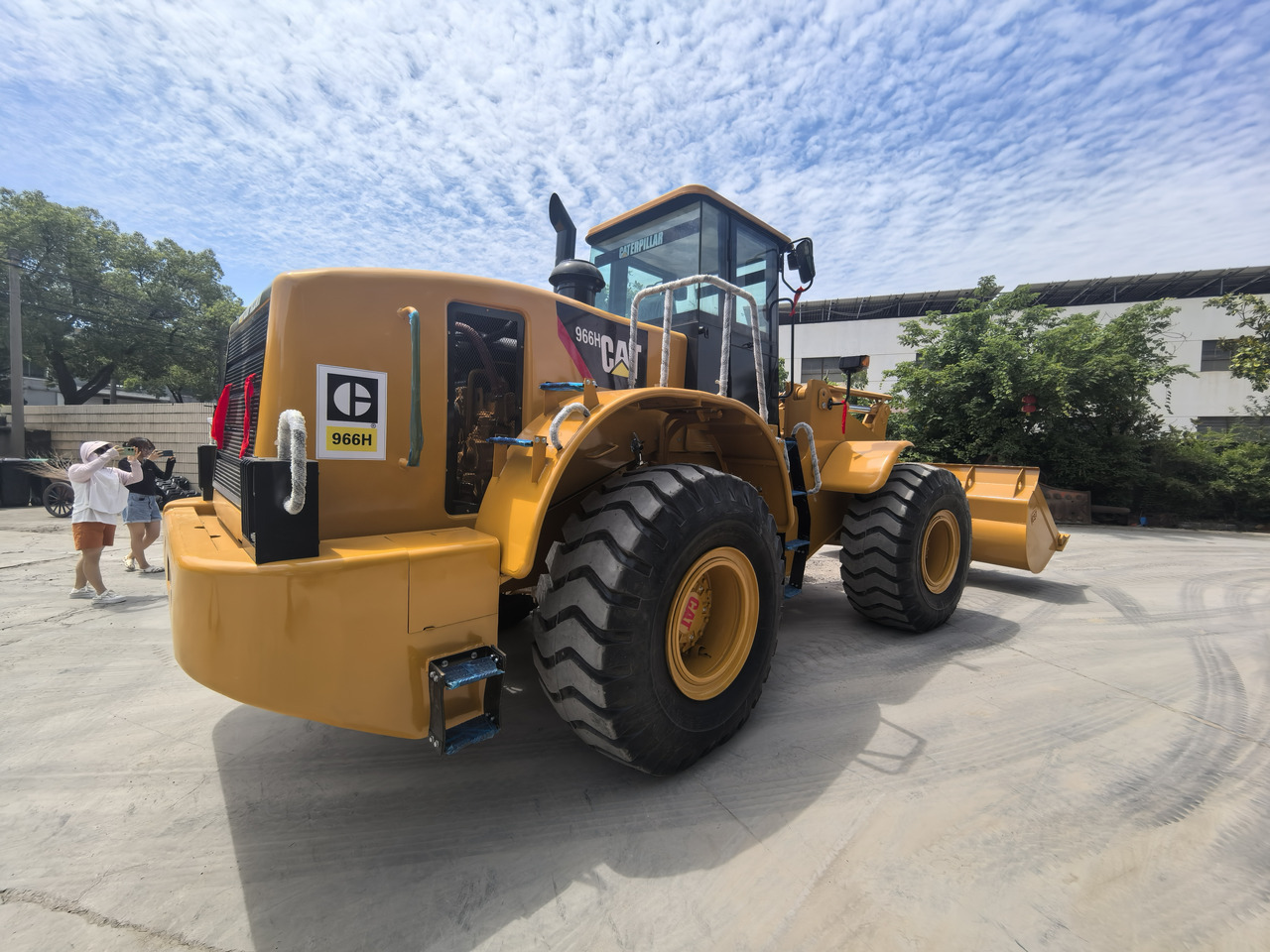 CAT 966H - Wheel loader: picture 4 CAT 966H - Wheel loader: picture 4