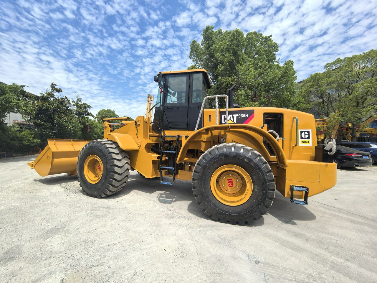 CAT 966H wheel loader - Wheel loader: picture 1 CAT 966H wheel loader - Wheel loader: picture 1
