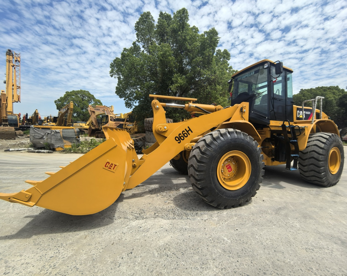 CAT 966H wheel loader - Wheel loader: picture 3 CAT 966H wheel loader - Wheel loader: picture 3