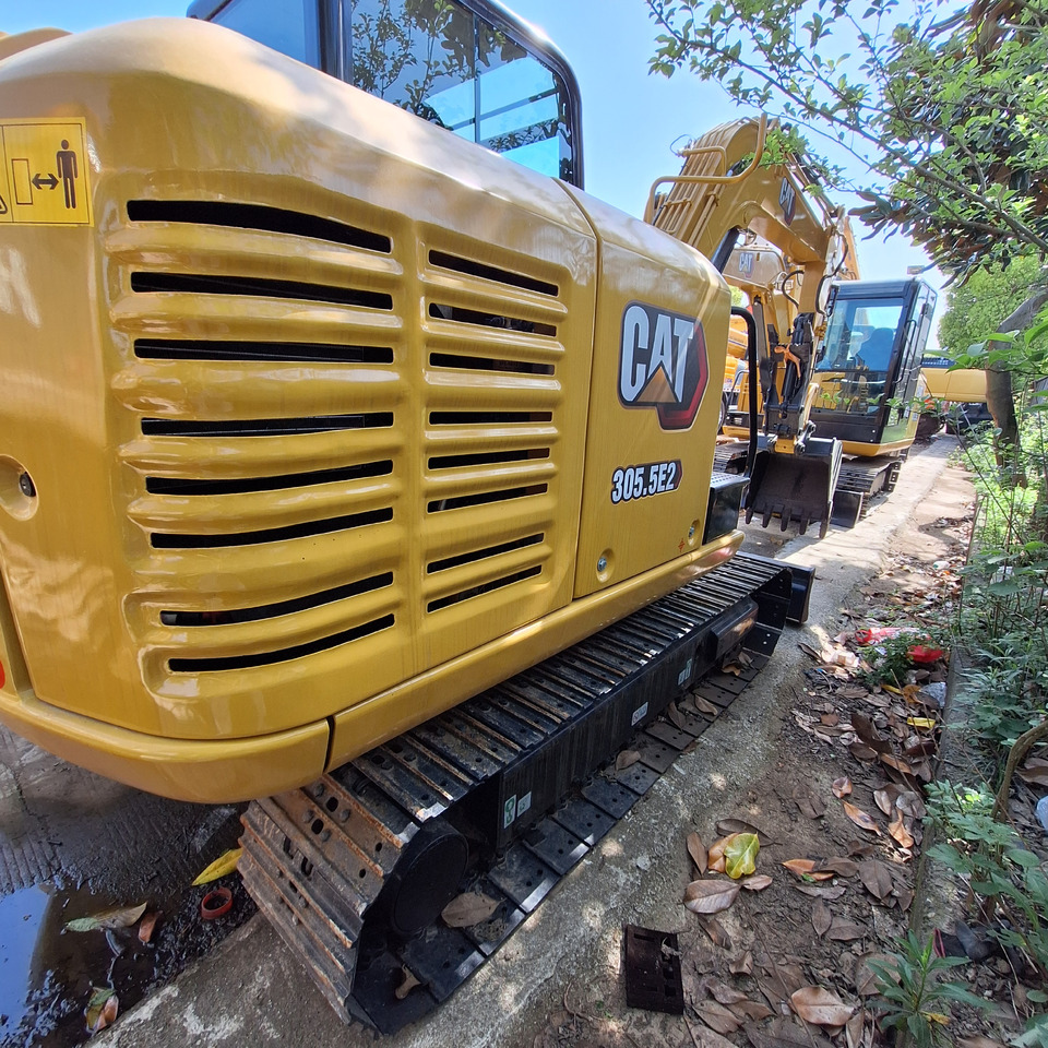 CATERPILLAR Cat 305.5E2 excavator - Mini excavator: picture 1 CATERPILLAR Cat 305.5E2 excavator - Mini excavator: picture 1