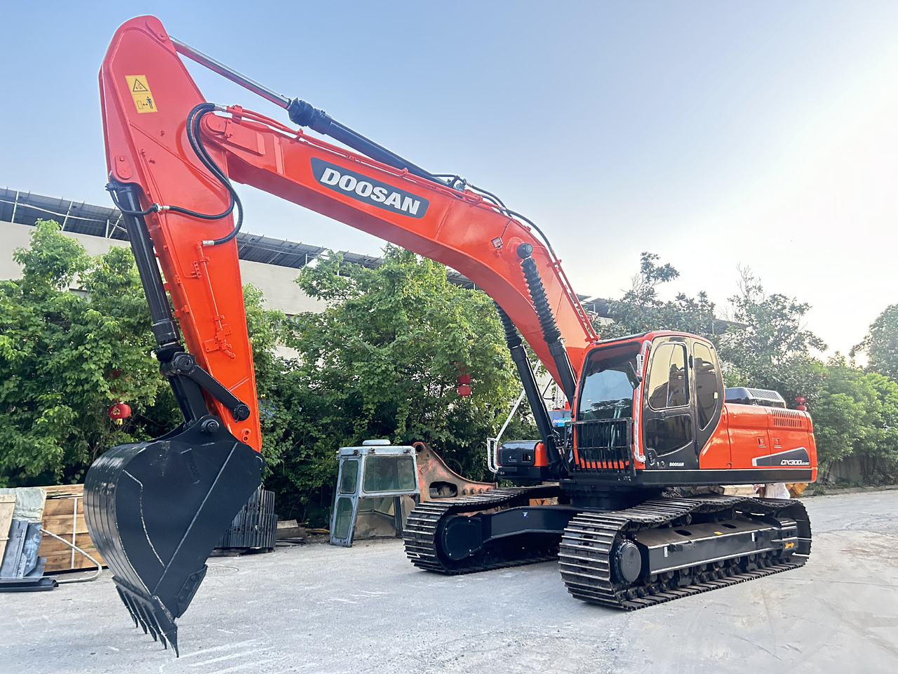 Doosan Dx300LC-9C Crawler Excavator - Crawler excavator: picture 1 Doosan Dx300LC-9C Crawler Excavator - Crawler excavator: picture 1