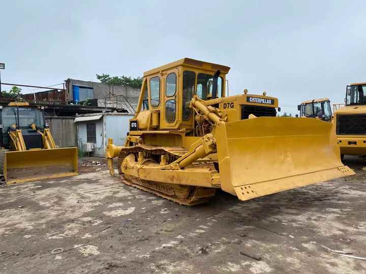 High Performance and Excellent Condition Used CAT D7G Crawler Bulldozer Original Caterpillar for sale in stock - Bulldozer: picture 2 High Performance and Excellent Condition Used CAT D7G Crawler Bulldozer Original Caterpillar for sale in stock - Bulldozer: picture 2