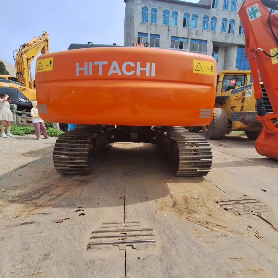 Hitachi ZX200 Excavator - Crawler excavator: picture 5 Hitachi ZX200 Excavator - Crawler excavator: picture 5