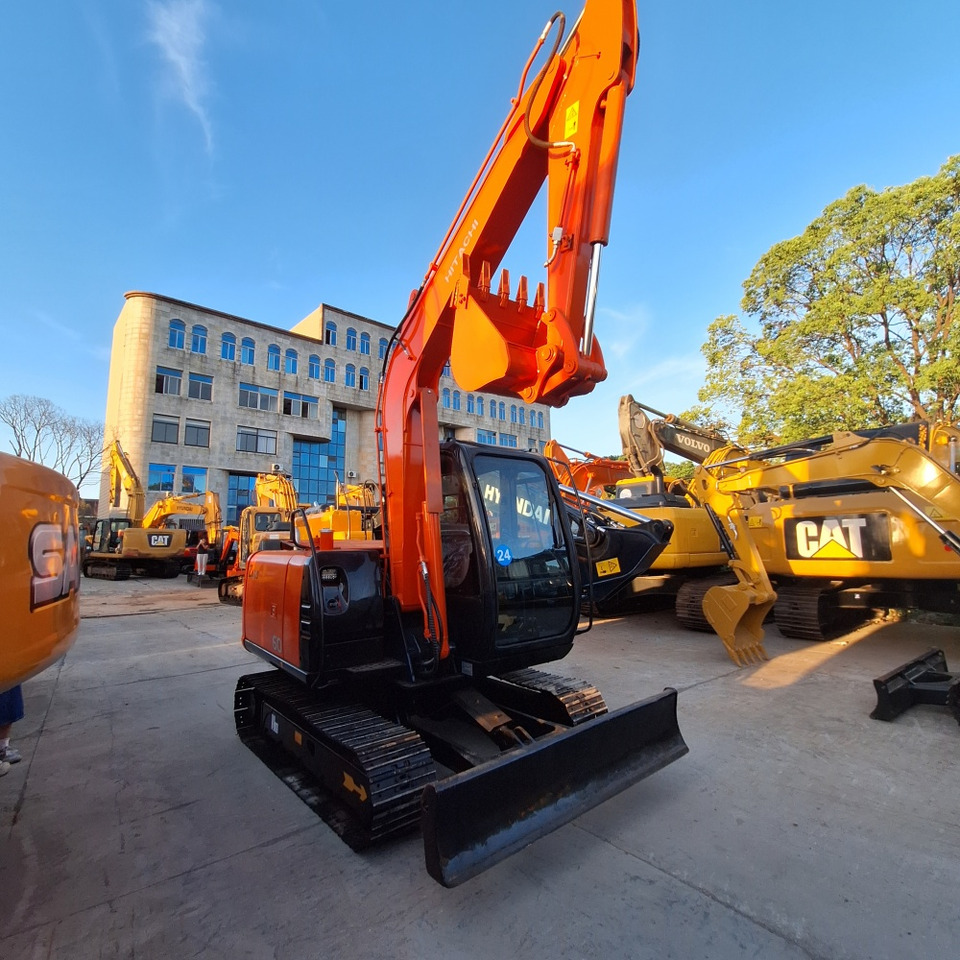 Hitachi ZX70 Excavator - Crawler excavator: picture 2 Hitachi ZX70 Excavator - Crawler excavator: picture 2