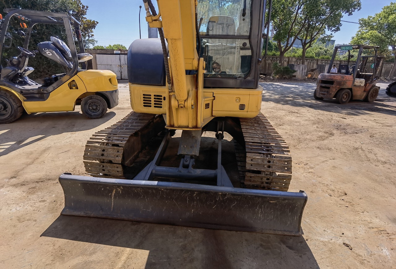 Komatsu PC55MR - Mini excavator: picture 1 Komatsu PC55MR - Mini excavator: picture 1