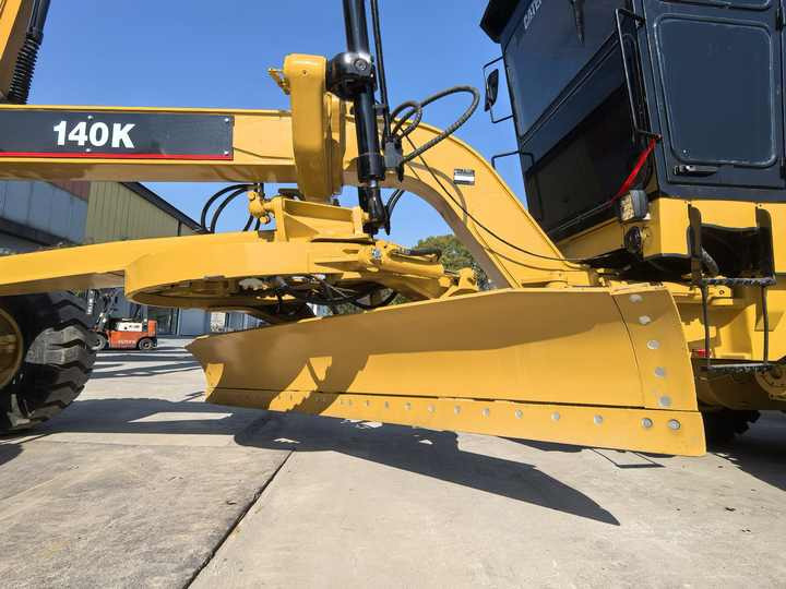 Original cat 140H 140G 140K motor grader used Caterpillar 140k grader machine used for sale - Grader: picture 5 Original cat 140H 140G 140K motor grader used Caterpillar 140k grader machine used for sale - Grader: picture 5
