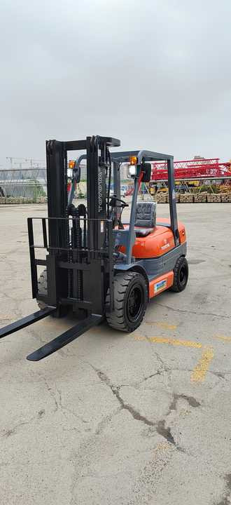 Second hand Toyota forklift FD30 used Toyota forklift FD30 FD50 FD70 TCM Komatsu forklift for sale - Diesel forklift: picture 5 Second hand Toyota forklift FD30 used Toyota forklift FD30 FD50 FD70 TCM Komatsu forklift for sale - Diesel forklift: picture 5