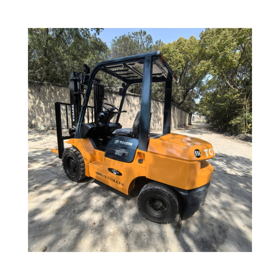Toyota FD30 Forklift - Diesel forklift: picture 3 Toyota FD30 Forklift - Diesel forklift: picture 3