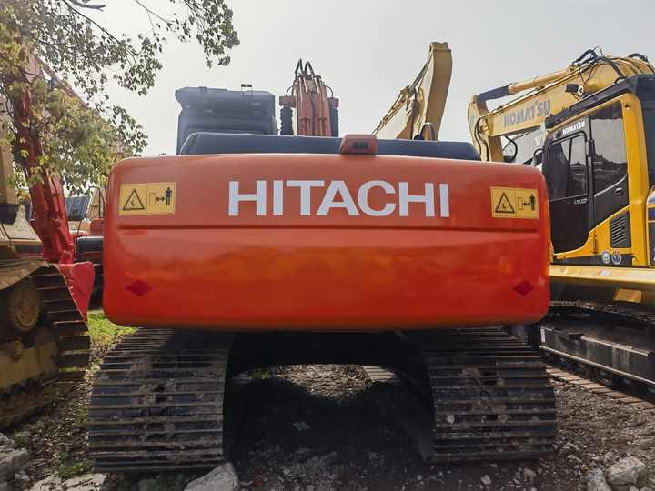 Used Hitachi ZX200-3 Excavator 20 Ton Digger Cheap Price and high quality Crawler Excavator for sale in shanghai - Excavator: picture 3 Used Hitachi ZX200-3 Excavator 20 Ton Digger Cheap Price and high quality Crawler Excavator for sale in shanghai - Excavator: picture 3