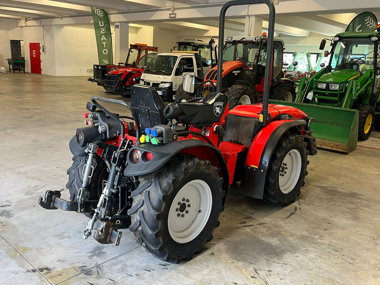 ANTONIO CARRARO SRH 9800 - Farm tractor: picture 4 ANTONIO CARRARO SRH 9800 - Farm tractor: picture 4