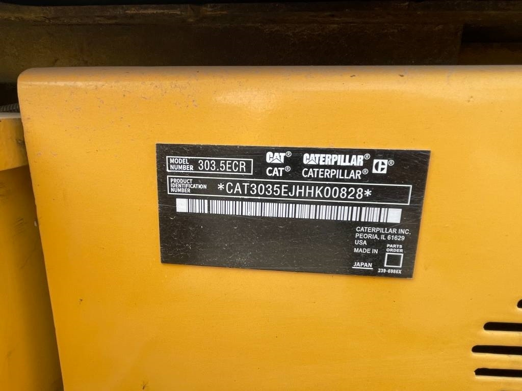 CAT 303.5 - Mini excavator: picture 5 CAT 303.5 - Mini excavator: picture 5