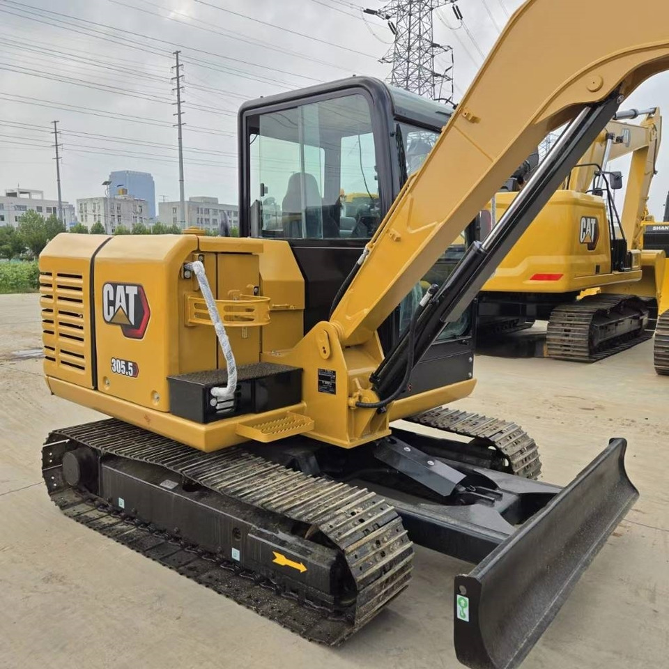 CAT 305 - Mini excavator: picture 3 CAT 305 - Mini excavator: picture 3