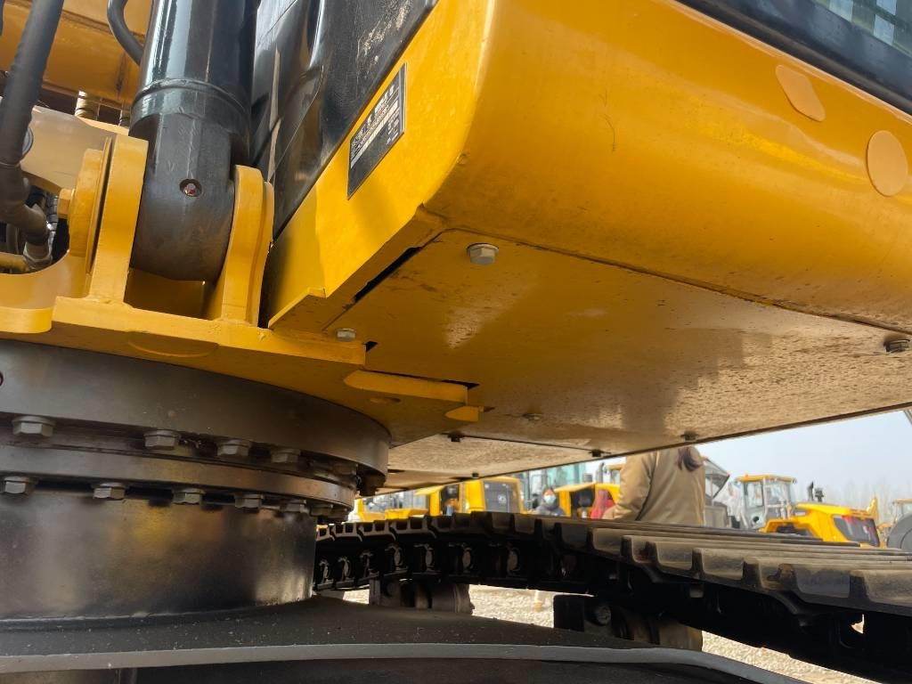 CAT 315 - Crawler excavator: picture 5 CAT 315 - Crawler excavator: picture 5