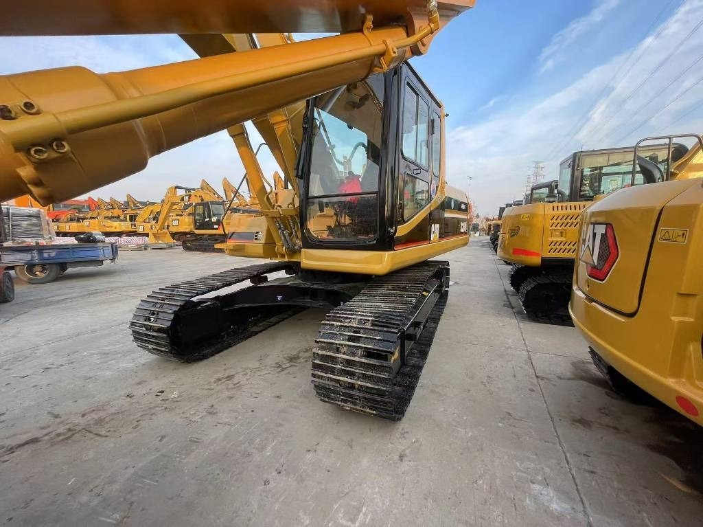 CAT 320 B - Crawler excavator: picture 4 CAT 320 B - Crawler excavator: picture 4
