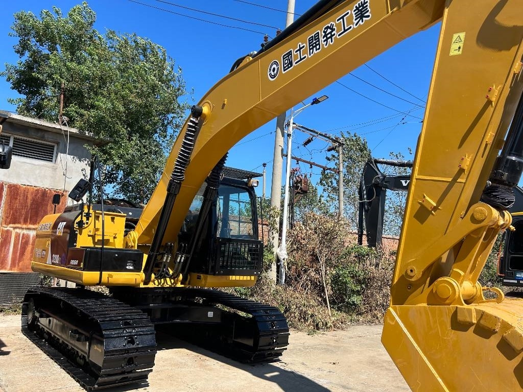 CAT 320 D - Crawler excavator: picture 4 CAT 320 D - Crawler excavator: picture 4