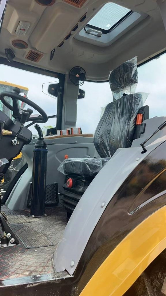 CAT 420 F - Backhoe loader: picture 5 CAT 420 F - Backhoe loader: picture 5