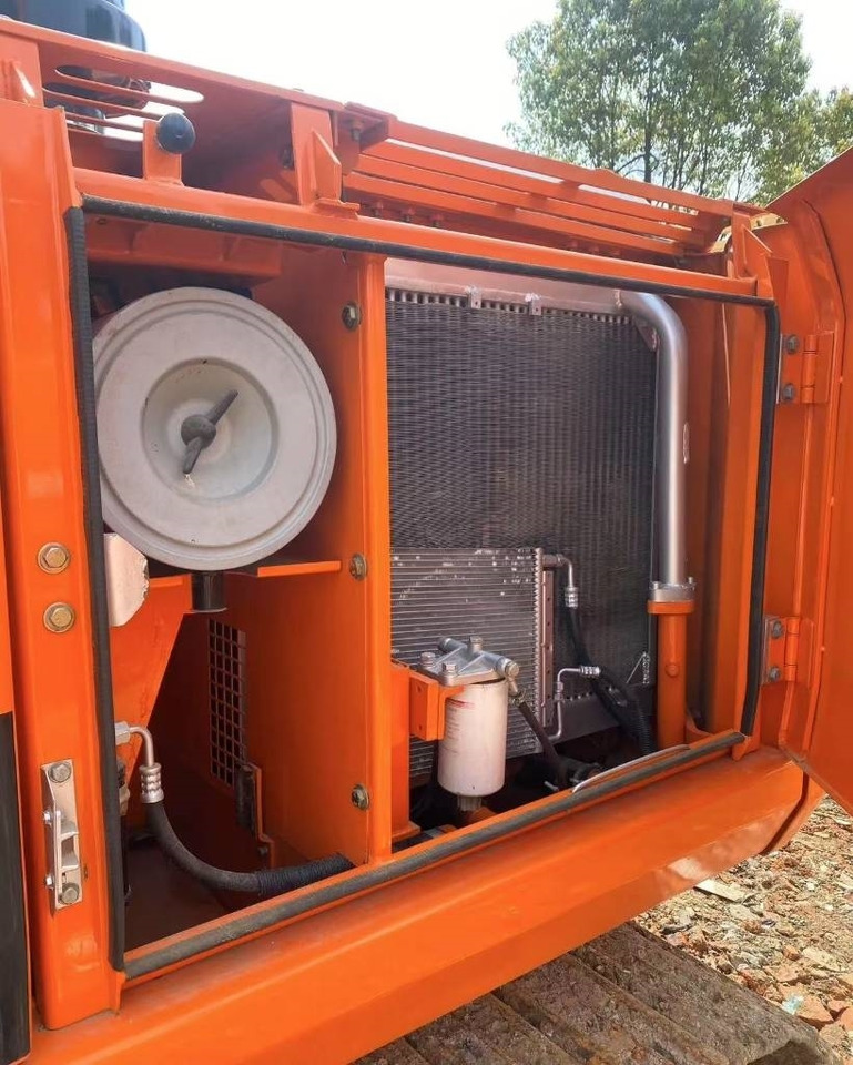 Doosan 150 - Crawler excavator: picture 2 Doosan 150 - Crawler excavator: picture 2