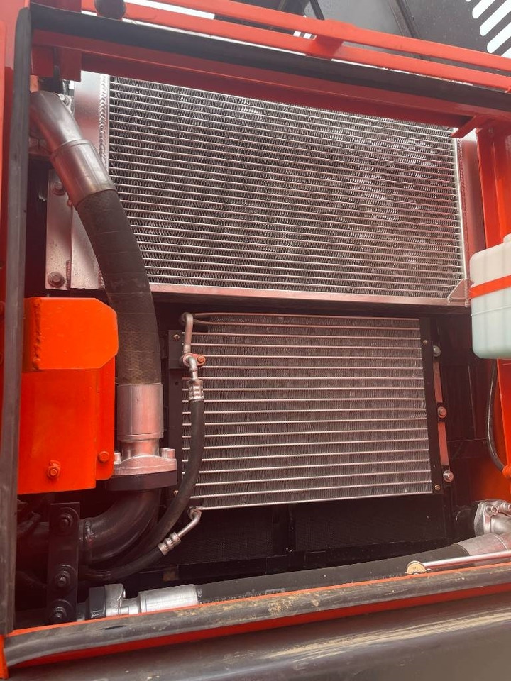 Doosan DX 225 - Crawler excavator: picture 5 Doosan DX 225 - Crawler excavator: picture 5