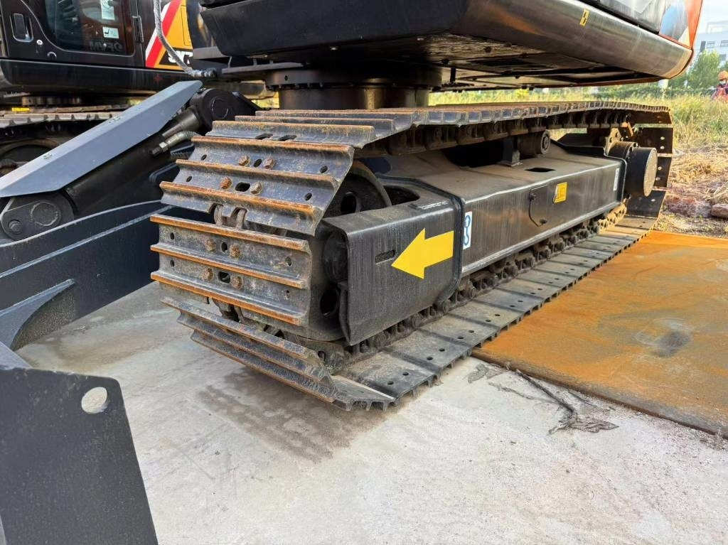 Hitachi 70 - Crawler excavator: picture 2 Hitachi 70 - Crawler excavator: picture 2