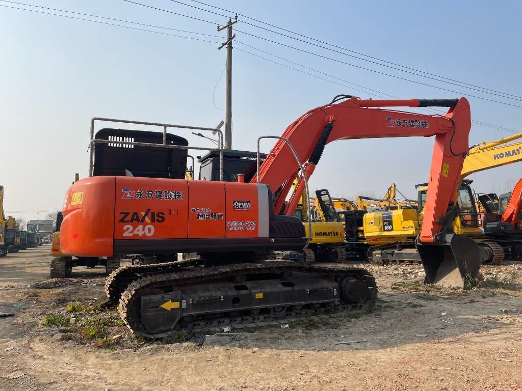 Hitachi ZX 240 - Crawler excavator: picture 5 Hitachi ZX 240 - Crawler excavator: picture 5