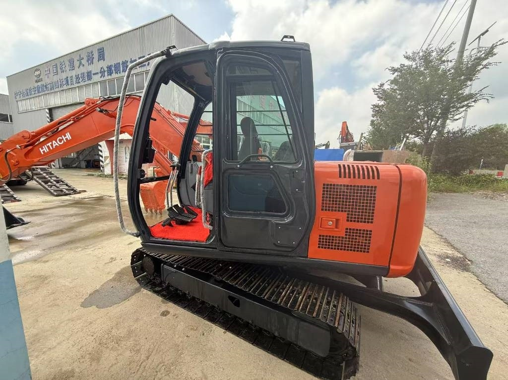 Hitachi Zaxis 60 - Crawler excavator: picture 4 Hitachi Zaxis 60 - Crawler excavator: picture 4