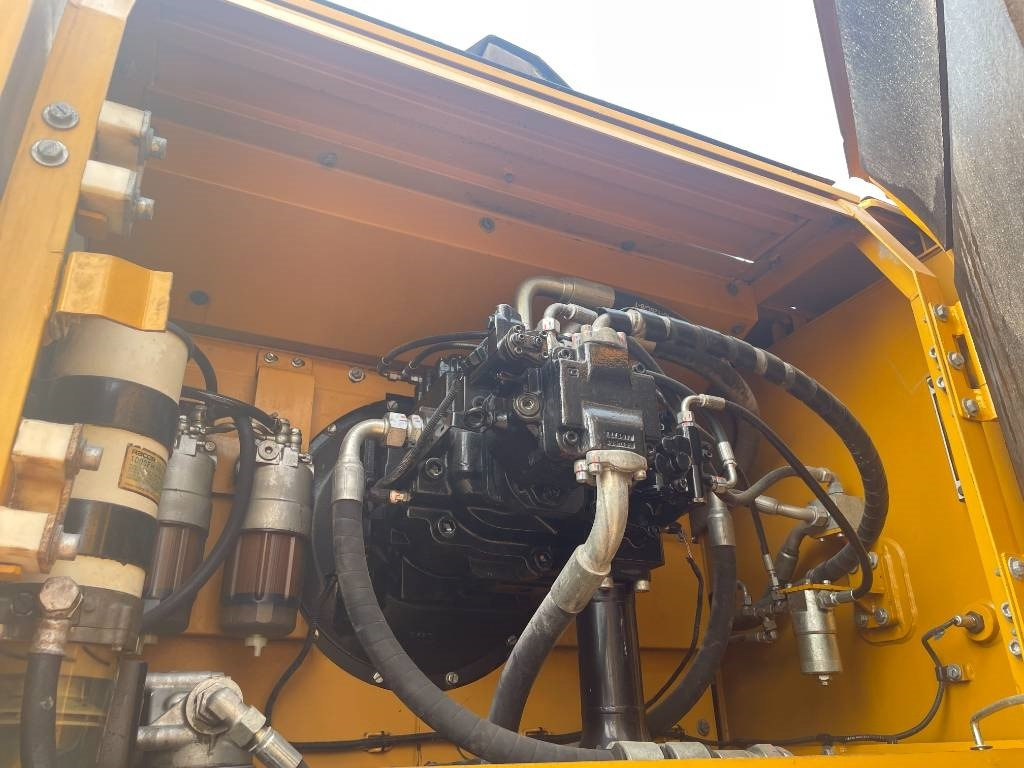 Crawler excavator Sany SY 550 H: picture 9