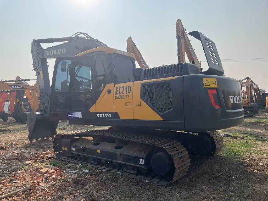 Volvo 210 - Crawler excavator: picture 3 Volvo 210 - Crawler excavator: picture 3