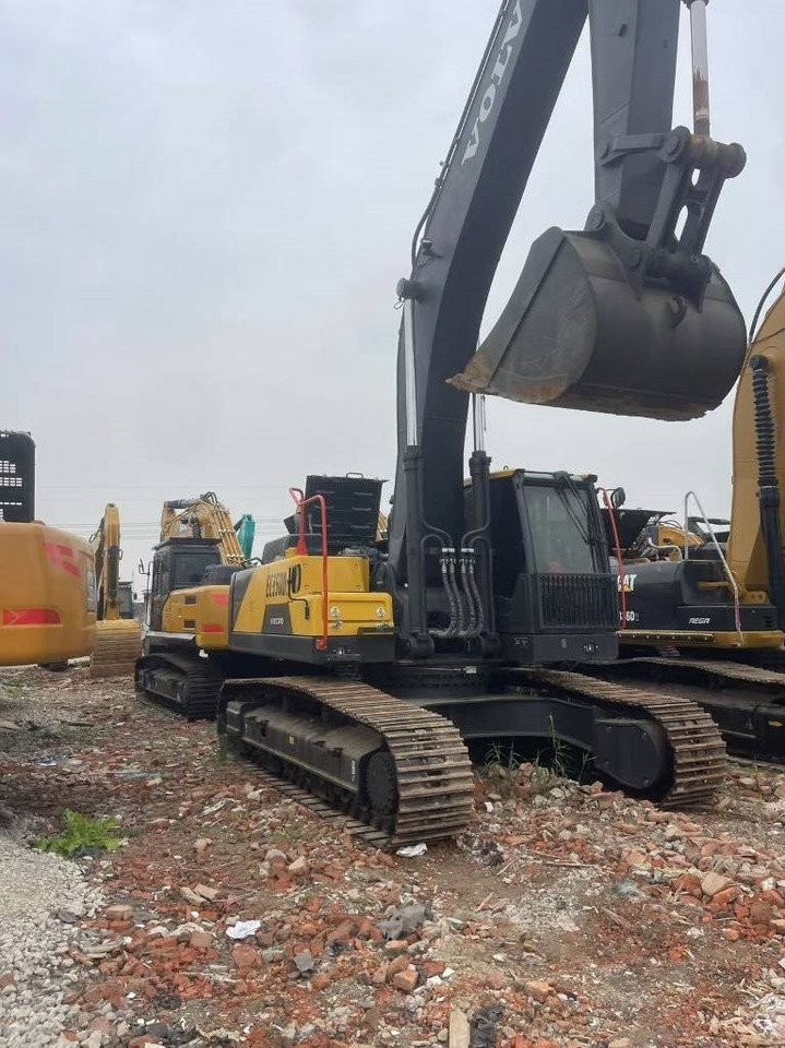 Volvo 350 - Crawler excavator: picture 1 Volvo 350 - Crawler excavator: picture 1