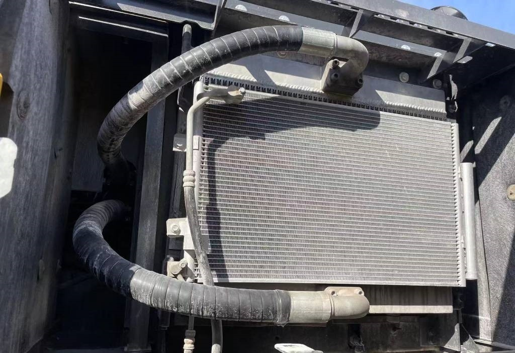 Volvo EC 240 B - Crawler excavator: picture 5 Volvo EC 240 B - Crawler excavator: picture 5